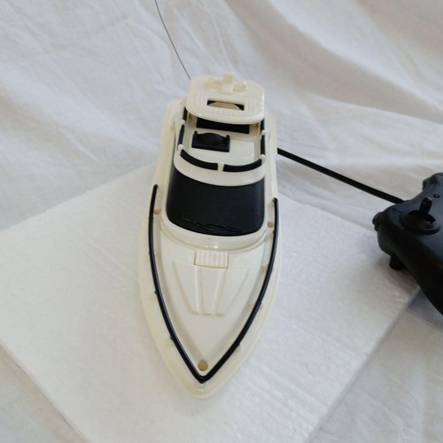Bateau radiocommandé - , rc