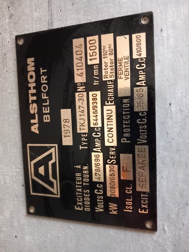 Plaque signalétique laiton