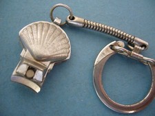 Keychain - NAIL CUTTER Shell Shape TAKSON - Nail Clippers Shell