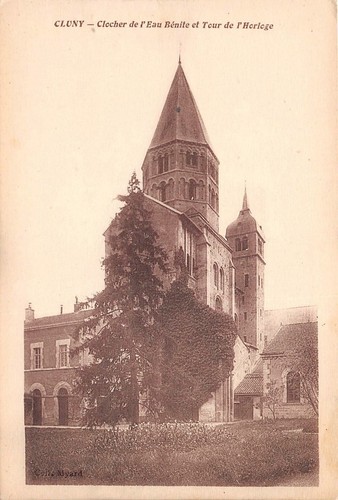 Cluny clocher l eau - cluny,