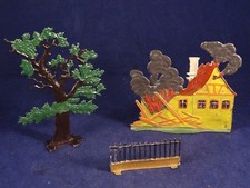 Ancien jouet plat d'étain