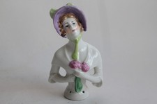 Demi figurine porcelaine Femme