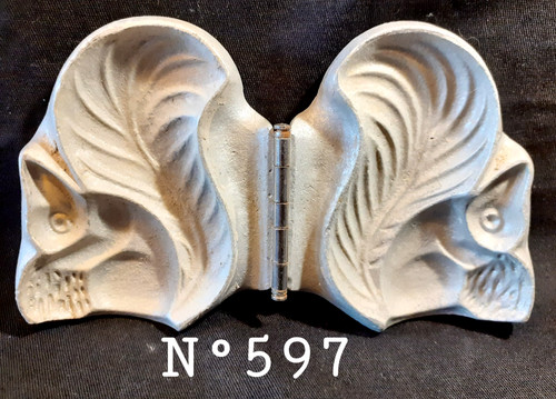 597 ancien moule a - ancien,