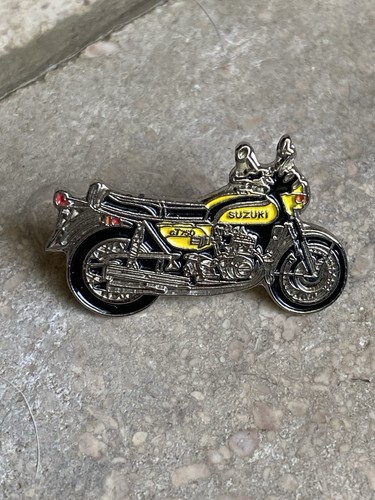 Pin suzuki 750 moto - gt,