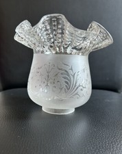 TULIPE GLOBE EN VERRE GRAVÉ EPAIS POUR LAMPE A PETROLE APPLIQUE LUMINAIRE