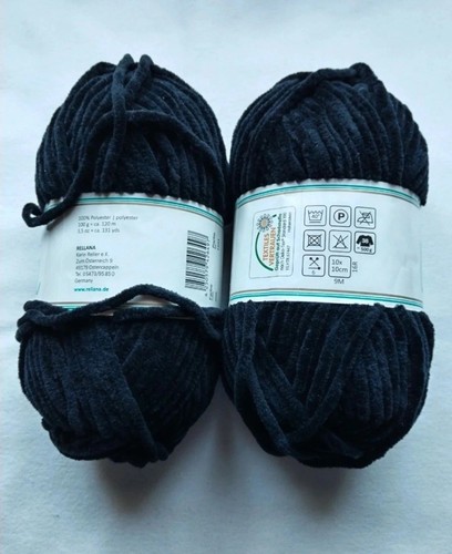 Lot pelotes de laine - de,