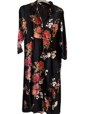 ZARA  robe longue noire fleurie   taille L ou 40