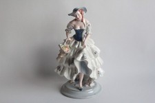 ROYAL DUX Femme au panier de