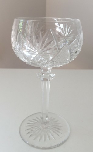 Beau verre cristal taillé - en,