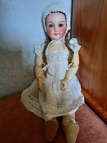 Poupée ancienne porcelaine - ancienne,