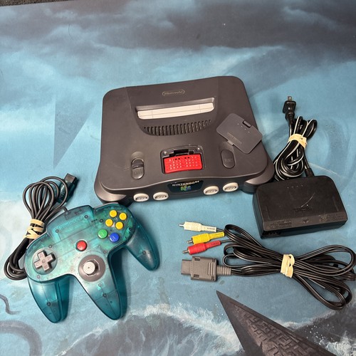 Nintendo n64 console bundle - 64,