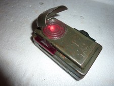 Lampe militaire de poche type