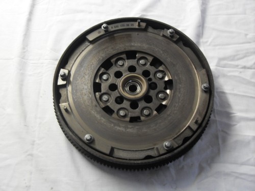 Volant moteur bimasse - volant,