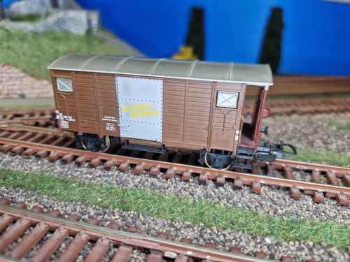 Wagon couvert essieux lima - a,