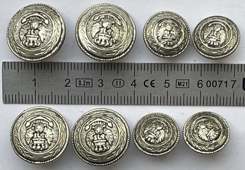 Lot bouton ancien - 8,
