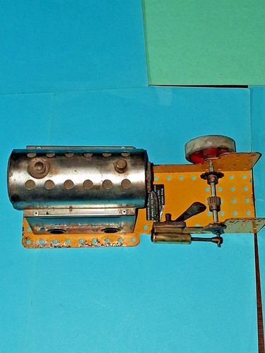 Machine vapeur meccano no - a,