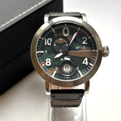 Avi lancaster bomber montre - lancaster,