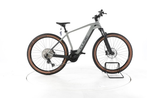 Cube reaction hybrid race vtt - reaction,