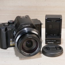 Panasonic Lumix DMC-FZ10 Bridge Digital Camera Black *GOOD/TESTED W Charger*