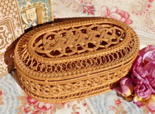 OLD WICKER SEWING BOX braided and openwork / ANTIQUE BANNER circa 1900