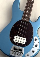 MUSIC MAN Classic Stingray