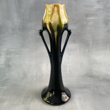 Vase en faïence style art nouveau forme de fleur tulipe , Belgique Thulin ?