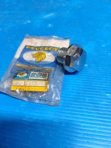 Boulon enjoliveur roue - boulon,