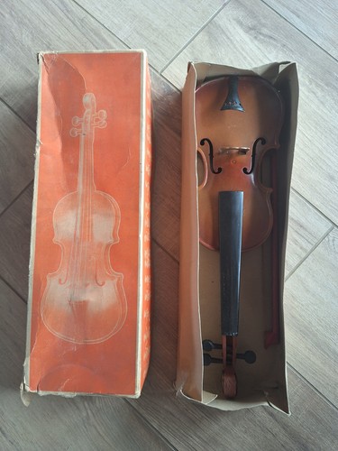 Ancien violon tole jouet - en,
