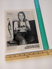 Vintage 1-page Clipping: Twiggy photos & short article 1976 70's
