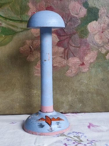 Ancien porte chapeau enfant - chapeau,