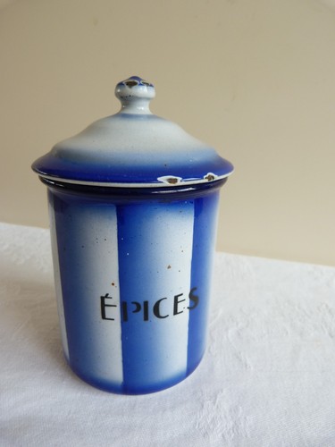 Charmant petit pot épices - charmant,