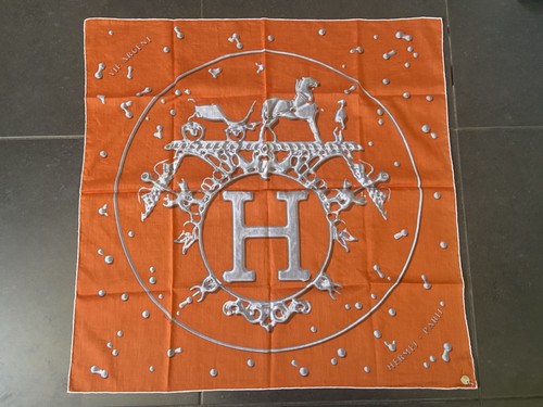 Foulard carré hermès - foulard,