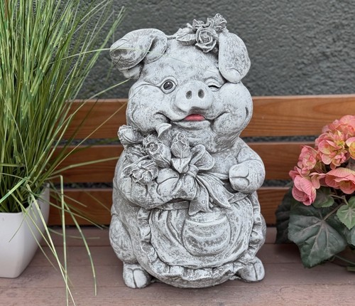 Statuette pierre - en,
