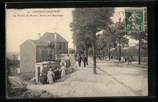 Old postcard Fontenay-sous-Bois, La Fontaine des Rosettes 1909 