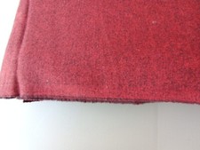 Coupon Lainage Grenat Noire 2,60x 1,60m