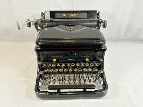 Machine écrire remington - à,