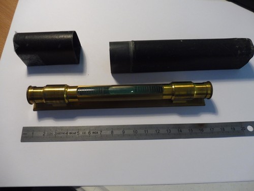 Ancien niveau bulle en - a,