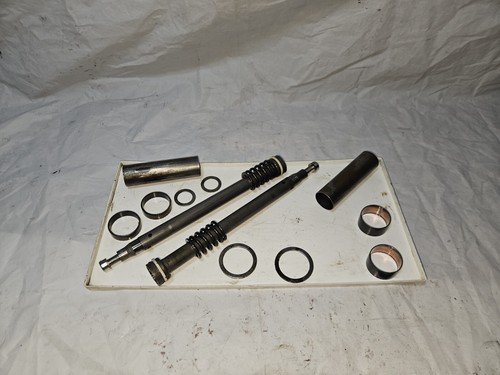 Pieces tube fourche - fourche, origine