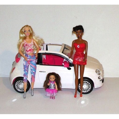 Voiture barbie fiat - voiture,