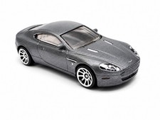 Hotwheels aston martin fast - aston,