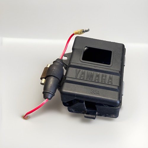 Boîte batterie yamaha tt - boÎte,