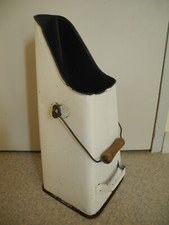 ancien seau charbon tôle