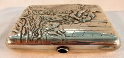 Etui cigarette russe - à,