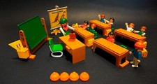 Vintage Playmobil #3522 - School Classroom / Classroom - Collector 1984