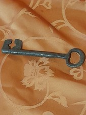 clé de collection ancienne en