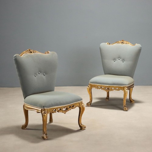 Chaises anciennes style - chaises,