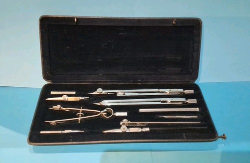 Ancienne boîte compas - boîte,