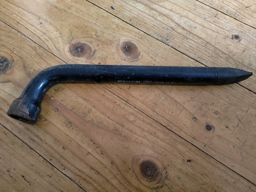 Clé roue ford 89fb17032ba - roue,