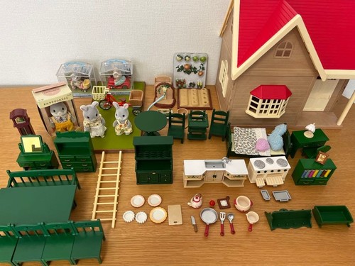 Sylvanian families red - sylvanian, roof