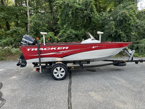 2012 tracker fishing boat - 2012,